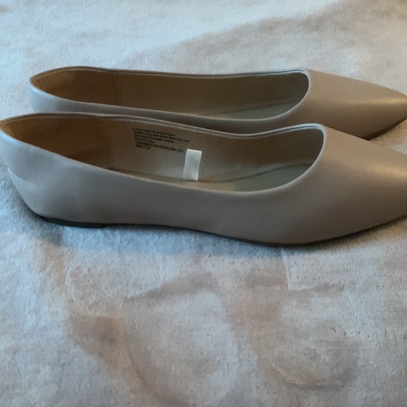 A new day pointy toe flats - Picture 2 of 2